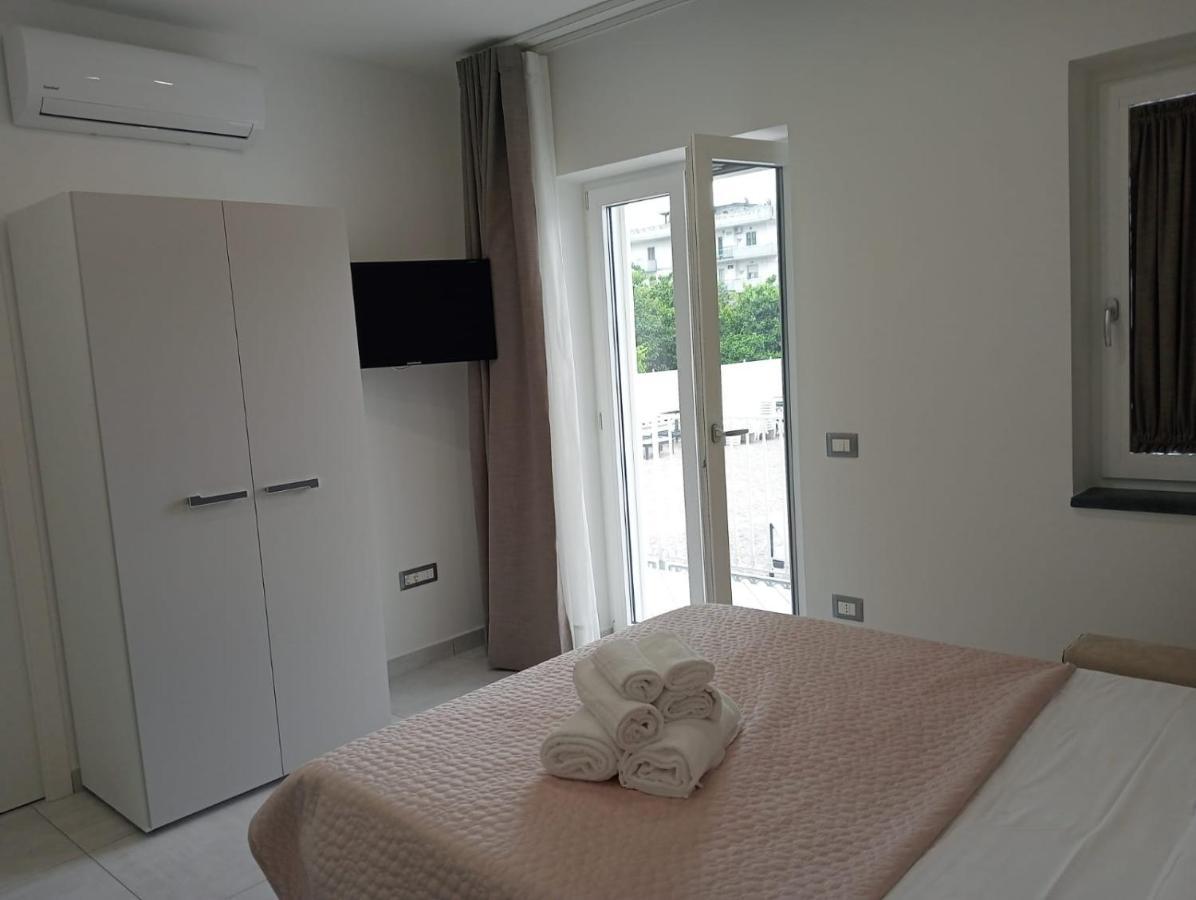 Rosy'S House Bed & Breakfast Scafati Luaran gambar